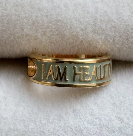 Gold enamelled pendant with chain