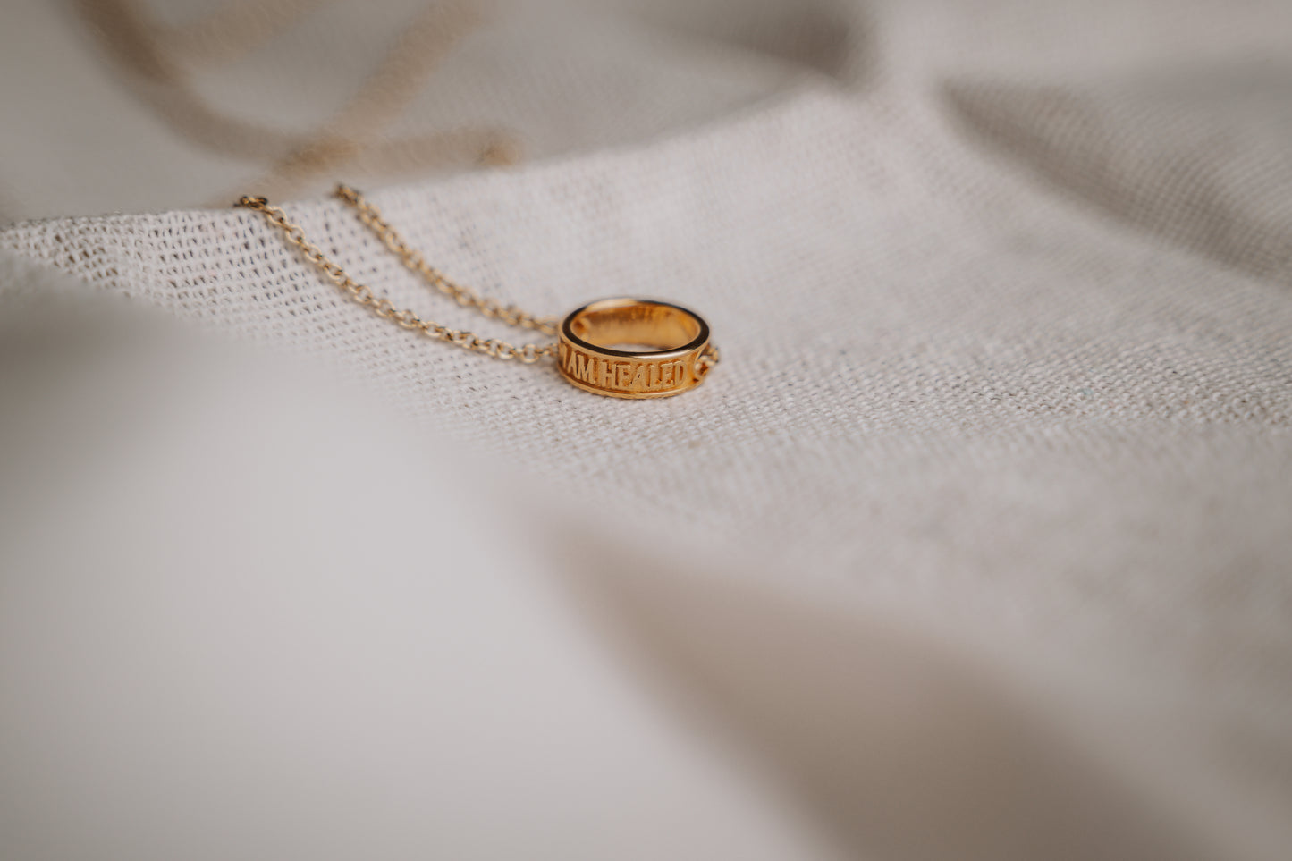 Gold pendant and chain