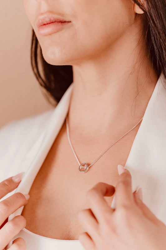 Silver pendant and chain