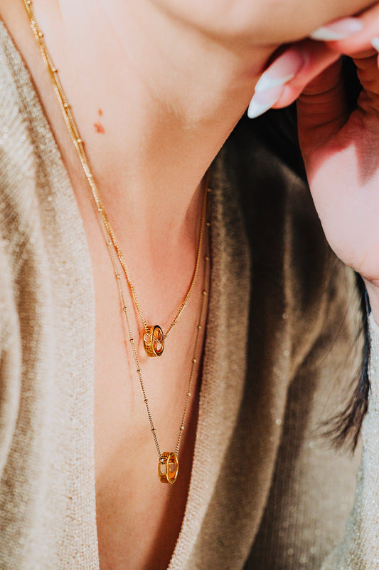 Gold pendant and chain