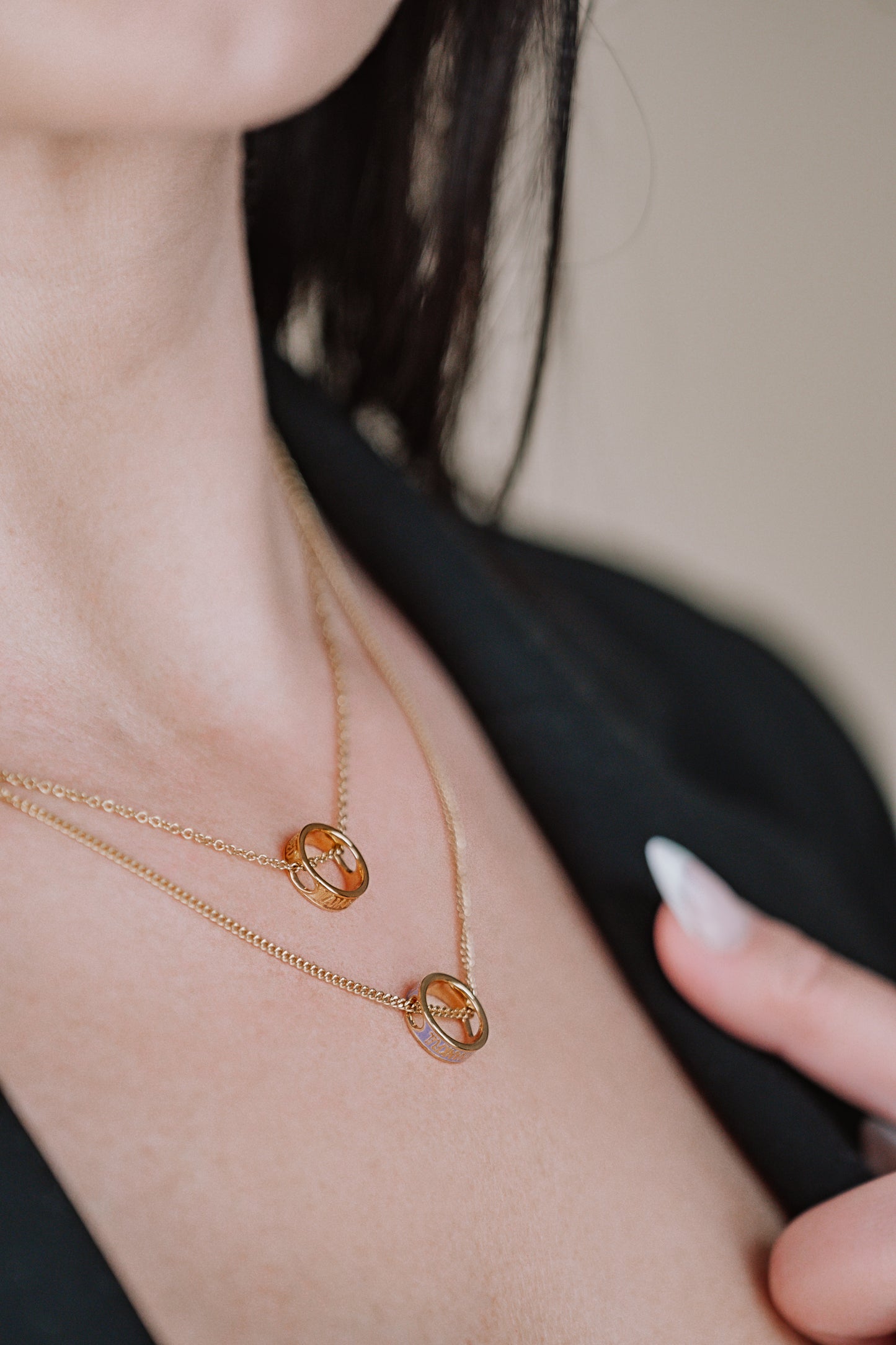 Gold enamelled pendant with chain